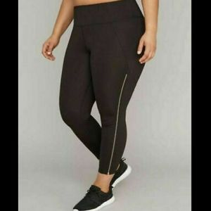 Livi black side zipper leggings size 14-16